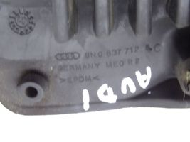 Audi TT Mk1 Rivestimento della portiera anteriore (modanatura) 8N0837712C