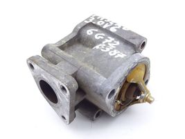 Mitsubishi Pajero Boîtier de thermostat / thermostat 