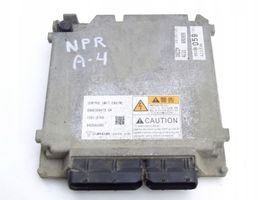 Isuzu N Series Centralina/modulo motore ECU 8980399475