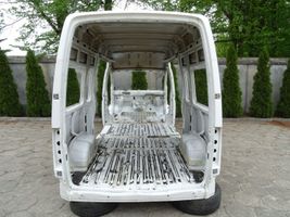 LDV Maxus Carrosserie quartier arrière 