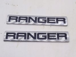 Ford Ranger Litery / Emblematy na błotnik przedni UR87-51721