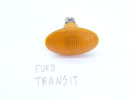 Ford Transit Etupuskurin suuntavilkku 93BG-13K309-AD