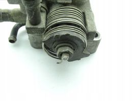 Hyundai Lantra II Throttle valve 