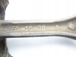 Hyundai Lantra II Piston avec bielle 153BA