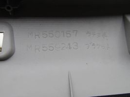 Mitsubishi Pajero Osłona słupka szyby przedniej / A MR391035