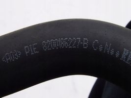 Renault Scenic II -  Grand scenic II Breather hose/pipe 8200186227