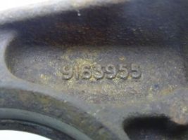 Volvo S40, V40 Pusašio pakabinamo guolio kronšteinas 9163955