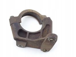 Volvo S70  V70  V70 XC Staffa del cuscinetto di supporto dell’albero di trasmissione 9143465