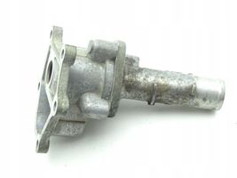 Nissan Navara D22 Boîtier de thermostat 