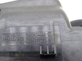 Citroen C5 Wewnętrzna lampka bagażnika 9685614080