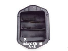 Ford Ranger Боковая воздушная решётка UM46-51920