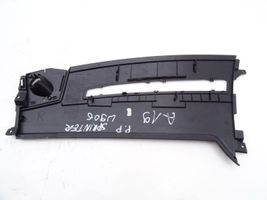 Mercedes-Benz Sprinter W906 Rivestimento estremità laterale del cruscotto A9066890107