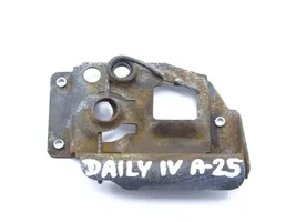 Iveco Daily 4th gen Chiusura/serratura vano motore/cofano 