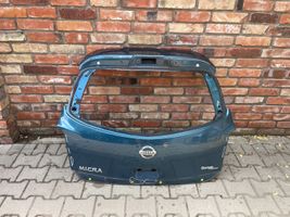 Nissan Micra Lava-auton perälauta 