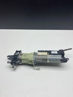 Volkswagen PASSAT B7 Moteur de pompe hydraulique de hayon 3C9827383F