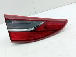 KIA Ceed Lampy tylnej klapy bagażnika 