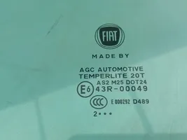 Fiat 500L Etuoven ikkunalasi, neliovinen malli 