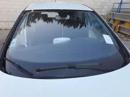 Renault Zoe Front windscreen/windshield window 