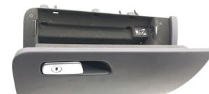 Audi Q5 SQ5 Paneelin laatikon/hyllyn pehmuste 