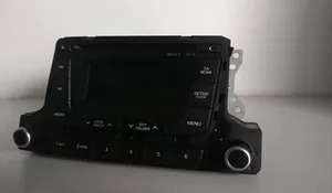 Hyundai i10 Panel / Radioodtwarzacz CD/DVD/GPS 