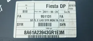 Ford Fiesta Etuoven verhoilu 