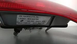 Audi A4 S4 B7 8E 8H Lampy tylnej klapy bagażnika 