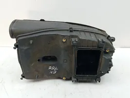 Mercedes-Benz E W212 Air filter box 