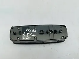 Mercedes-Benz B W245 Electric window control switch 