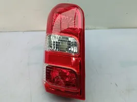 Mitsubishi L200 Lampy tylnej klapy bagażnika 