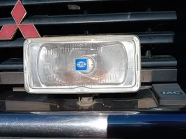 Mitsubishi Pajero Światło przeciwmgłowe przednie 