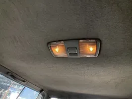 Mitsubishi Pajero Pārnēsājamais lukturīts cimdu nodalījumā 