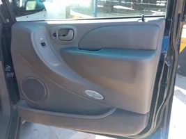 Chrysler Voyager Garniture de panneau carte de porte avant 