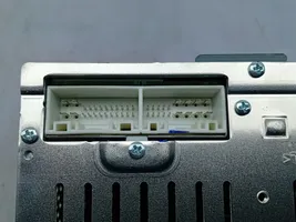 KIA Carens III Radio / CD-Player / DVD-Player / Navigation 