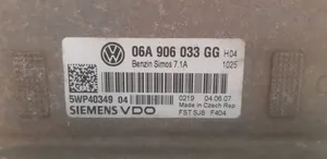 Volkswagen Golf V Unidad de control/módulo del motor 06A906033GG