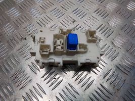 Nissan Navara D40 Fuse module EA00A