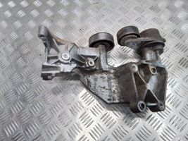 Hyundai Santa Fe Supporto del generatore/alternatore 