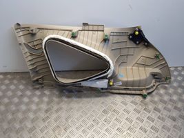Honda CR-V D-pilarin verhoilu (yläosa) 