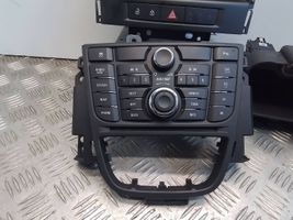 Opel Astra J Radio/CD/DVD/GPS-pääyksikkö 95196687