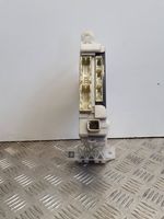 Toyota Prius (XW30) Modulo comfort/convenienza 8922147150