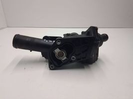 Nissan Qashqai Boîtier de thermostat / thermostat 110609813R