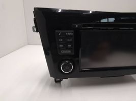 Nissan Qashqai Unité principale radio / CD / DVD / GPS 7513750230