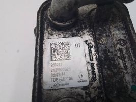 Nissan Qashqai Radiatore dell’olio del motore 213052032R