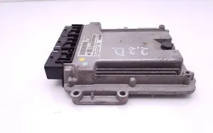 Mitsubishi Outlander Sterownik / Moduł ECU 9664487580