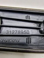Volvo S60 Takaluukun rekisterikilven valon palkki 31278950