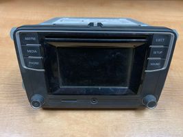 Volkswagen PASSAT B7 USA Radio/CD/DVD/GPS-pääyksikkö 561035150