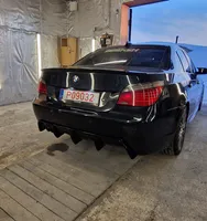 BMW 5 E60 E61 Listwa dolna zderzaka tylnego 