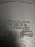 Mercedes-Benz ML W164 Couvercle de plateau inférieur A1646190438