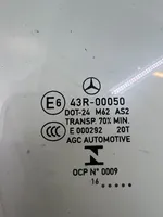 Mercedes-Benz C W205 Szyba drzwi przednich 43R00050
