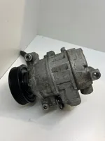 Audi A5 8T 8F Ilmastointilaitteen kompressorin pumppu (A/C) 8K0260805J