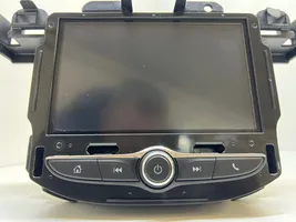 Opel Corsa E Unité principale radio / CD / DVD / GPS 42554704